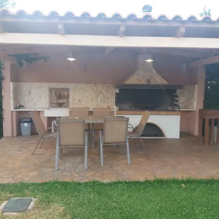 Apartment Anavissos *